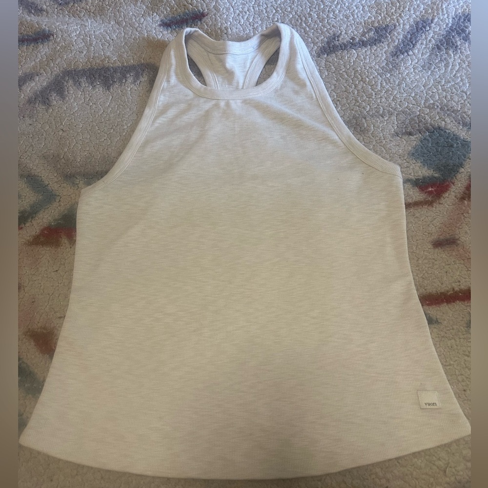 Vuori Cream Fitted Sleeveless Tank Top